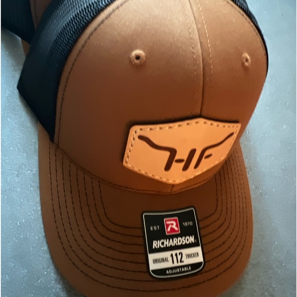 COPY - NWT- Leather patched farm branded from our longhorns trucker cap! Unisex - Picture 6 of 7